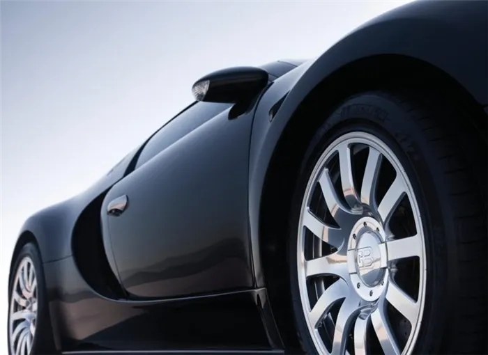 Bugatti Veyron фото авто
