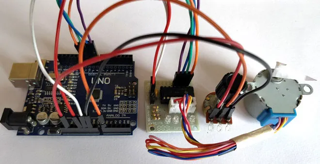 Управление шаговым двигателем с помощью Arduino и потенциометра: внешний вид конструкции