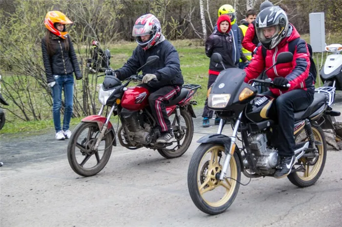 Как завести мопед (или скутер) без ключа зажигания, что редко бывает о вождении мотоцикла