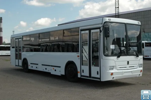Автобус НефАЗ 5299-11 для пригородных перевозок