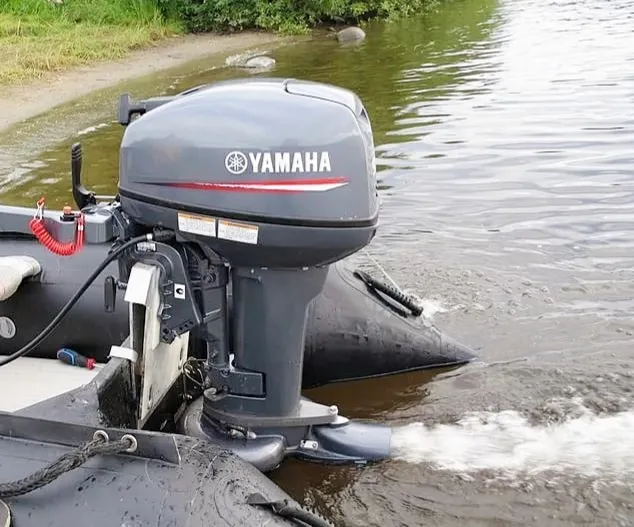Реактивный водный двигатель Yamaha 9.9GMHS для реактивных катеров