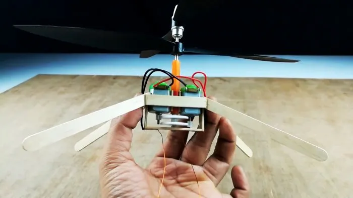 Как построить функциональный двухвинтовой вертолет с помощью обычного игрового движка