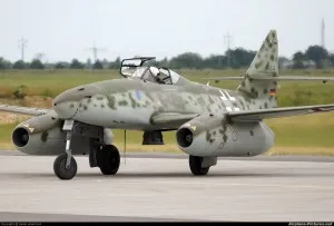 Мессершмитт Me 262