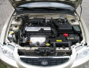 Hyundai Accent Двигатель.