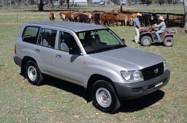 2002 Toyota Lancruiser - Standard