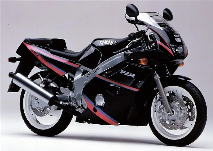 Мотоцикл Yamaha FZR 600 1991