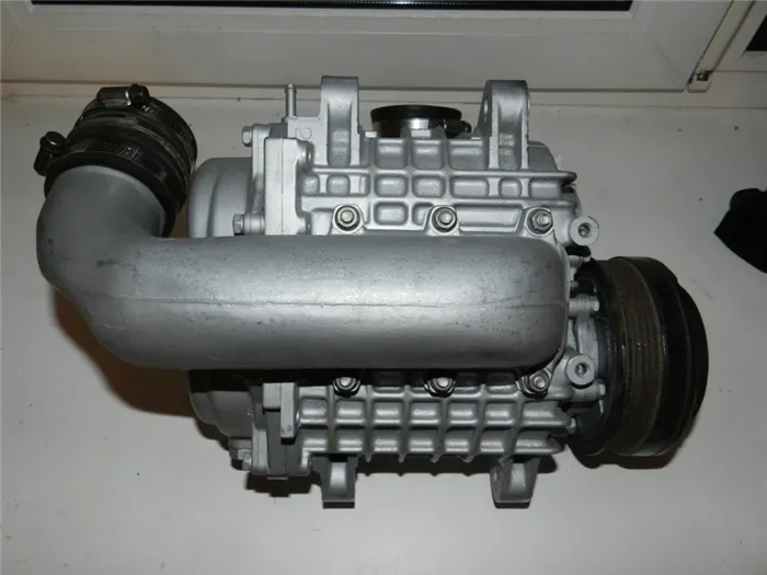 Двигатель Toyota 1ZR-FE