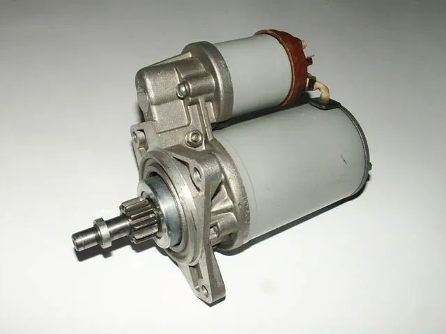 Стартер двигателя ВАЗ2115.