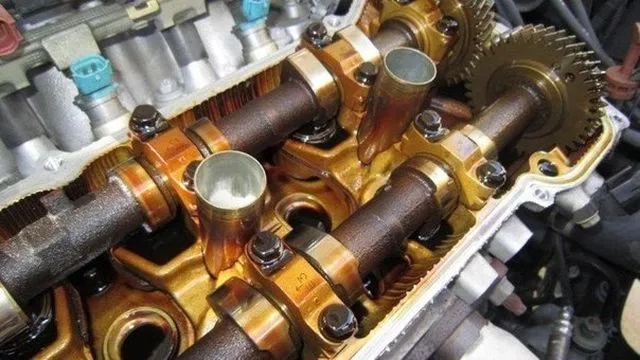 Конструктивные особенности двигателя как причины отказа системы смазки.
