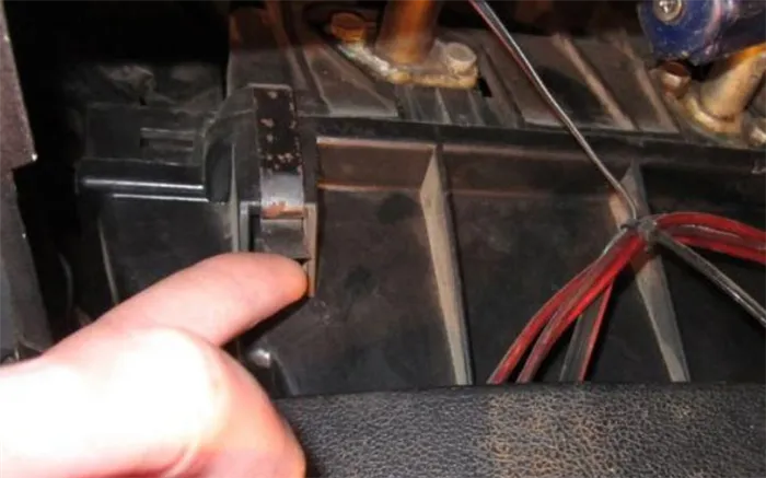 Демонтаж вентилятора печки ВАЗ 2107 своими руками (инструкция)