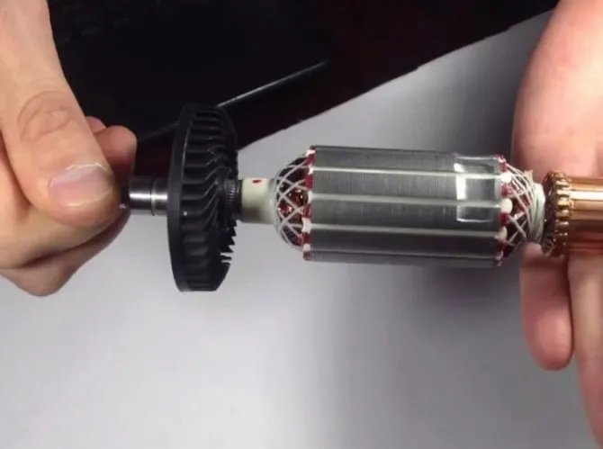 Как проверить электрический якорь угловой шлифовальной машины с помощью мультиметра