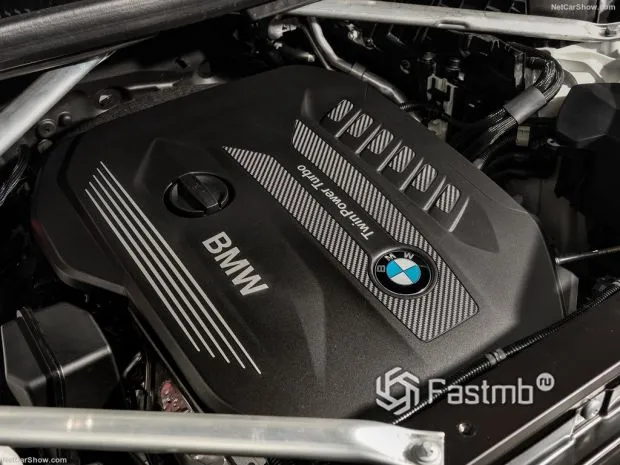 BMW X6 2020, двигатель