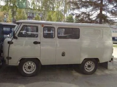 УАЗ-3962 санитарный микроавтобус Фото № 9