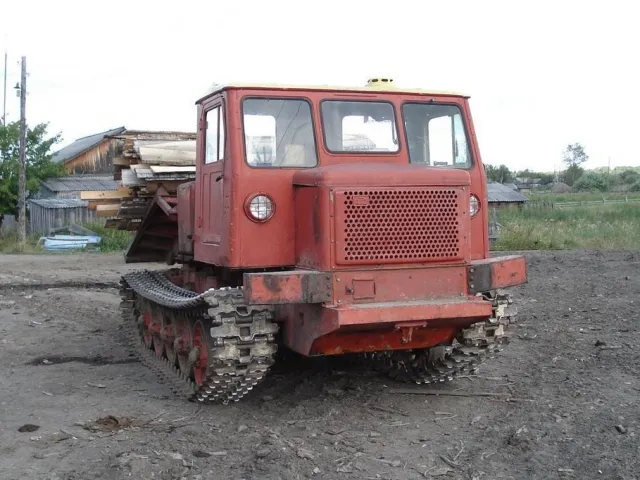 Трелевочный трактор ТДТ 60