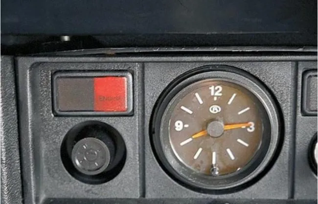 Кнопка Check в автомобиле ВАЗ 2106