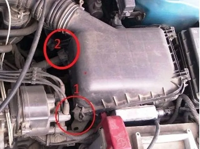 Описание воздушного фильтра Toyota Corolla: инструкция по замене с фото