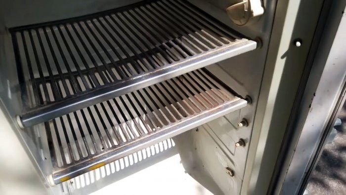 Сколько лома можно получить из старого советского холодильника