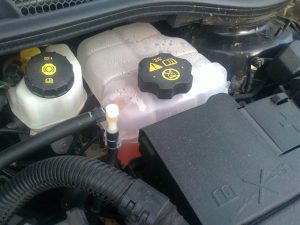 Характеристики назначения охлаждающей жидкости двигателя